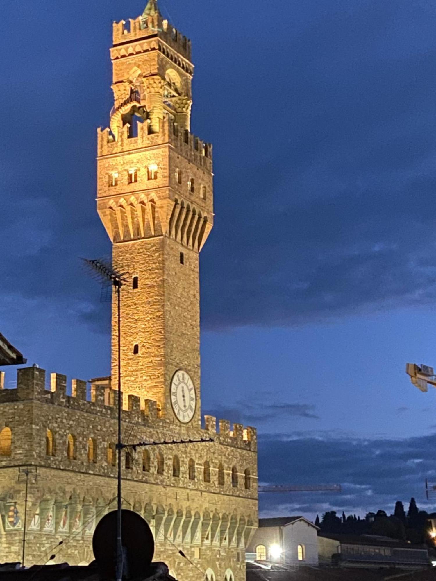 Signoria Elegant With View Palazzo Vecchio Apartamento Florencia